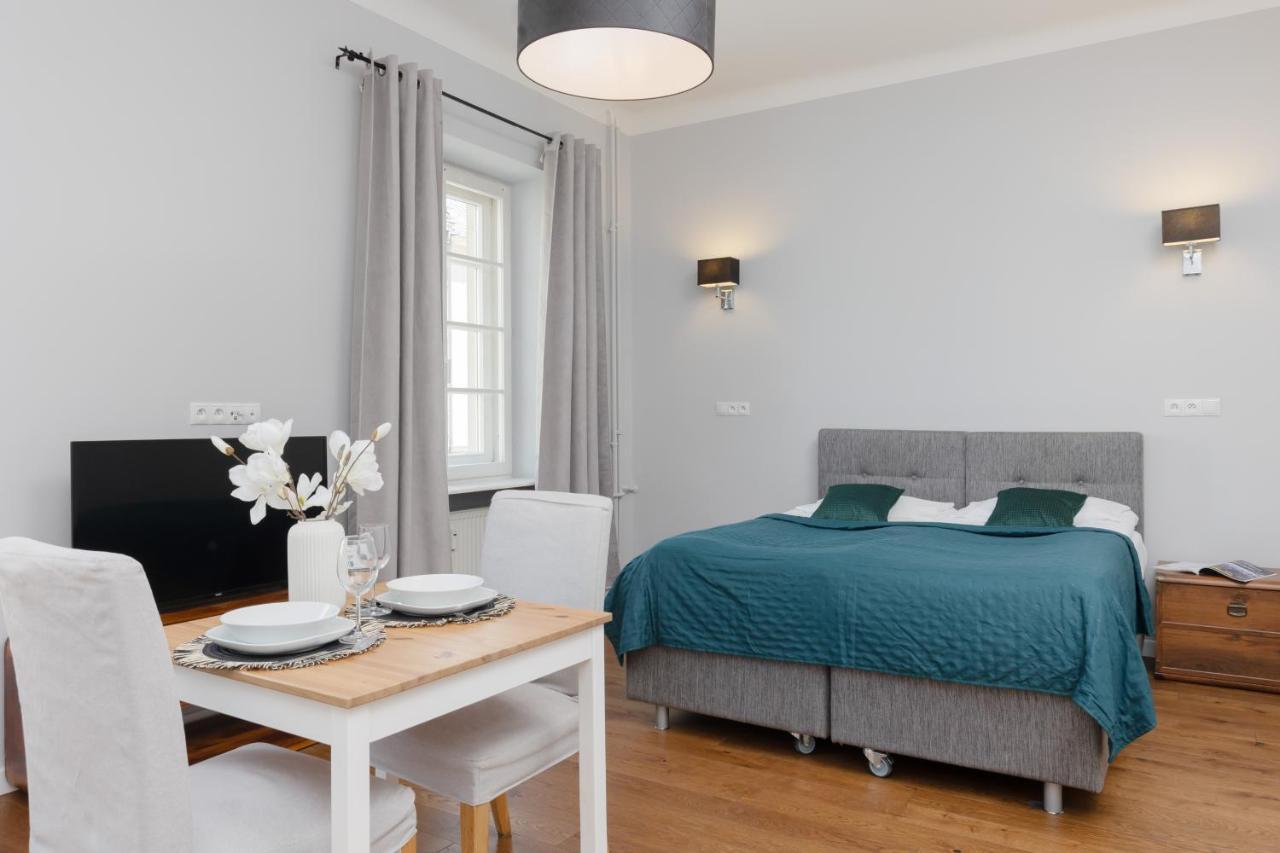 City Center Aparthotel Chmielna By Noclegi Renters Warschau Exterior foto