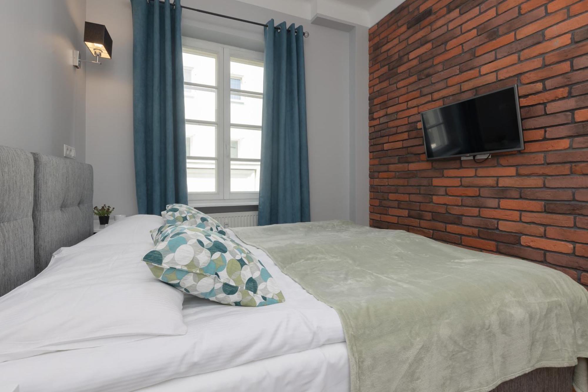 City Center Aparthotel Chmielna By Noclegi Renters Warschau Exterior foto