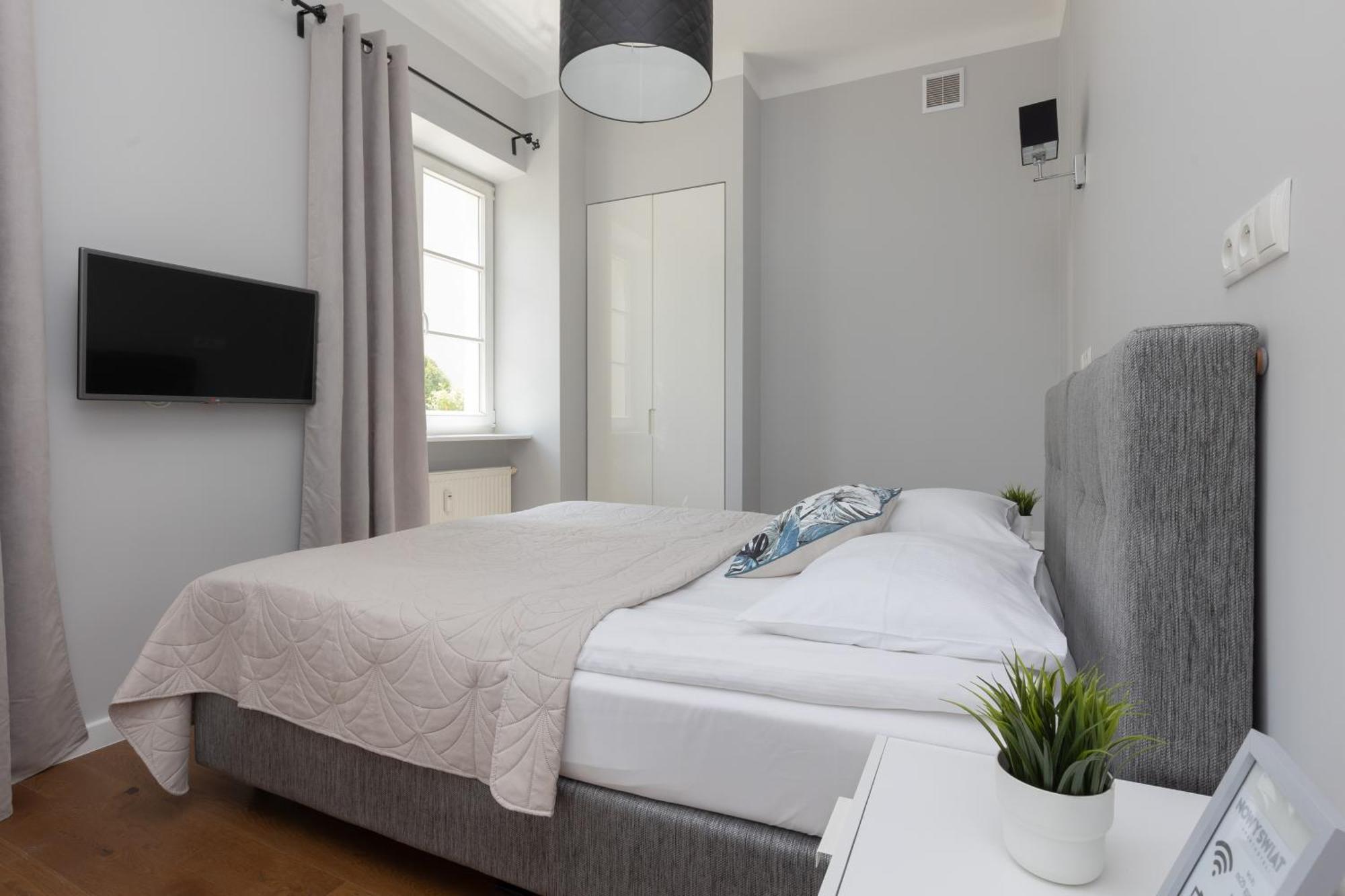 City Center Aparthotel Chmielna By Noclegi Renters Warschau Exterior foto